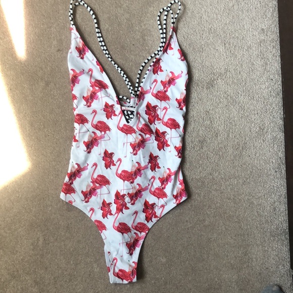 Cupshe | One Piece Swimsuit Flamingo Floral Stripes Print Crossed Straps - Picture 4 of 7